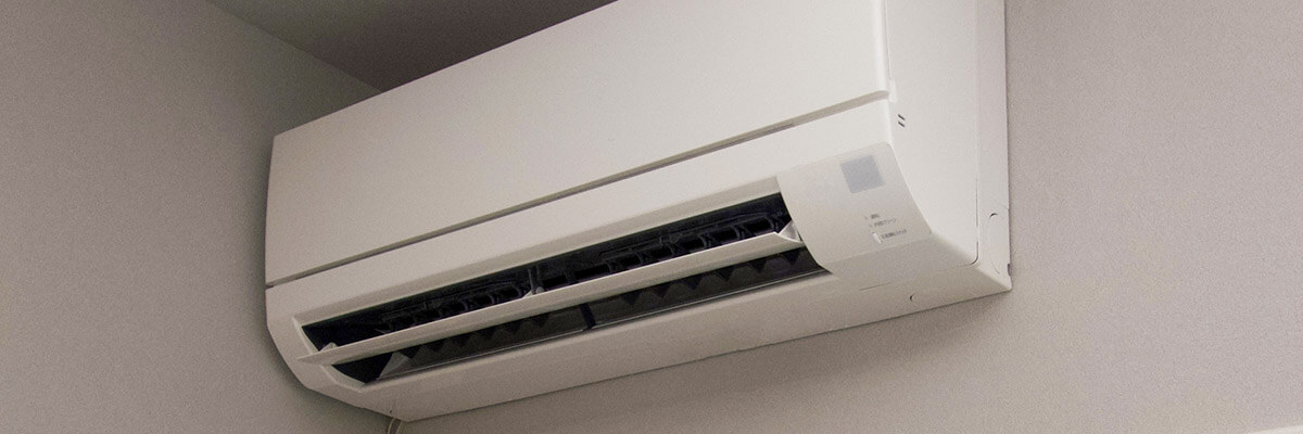 壁掛けエアコン
