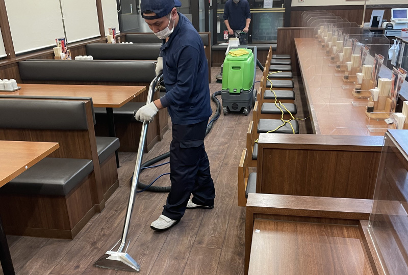 カーペットクリーニング