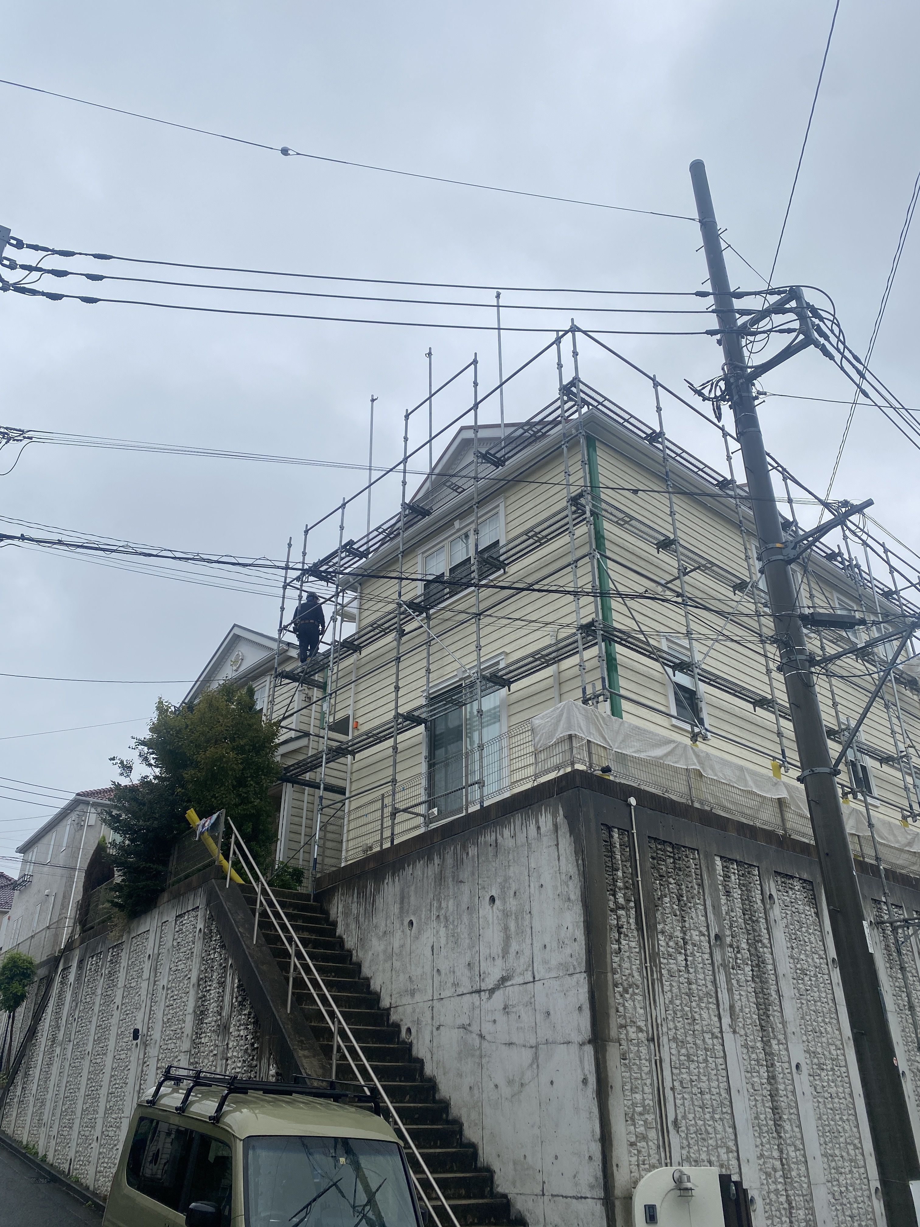 CBA285D3-BCAA-4F8A-9774-E43859834E6C