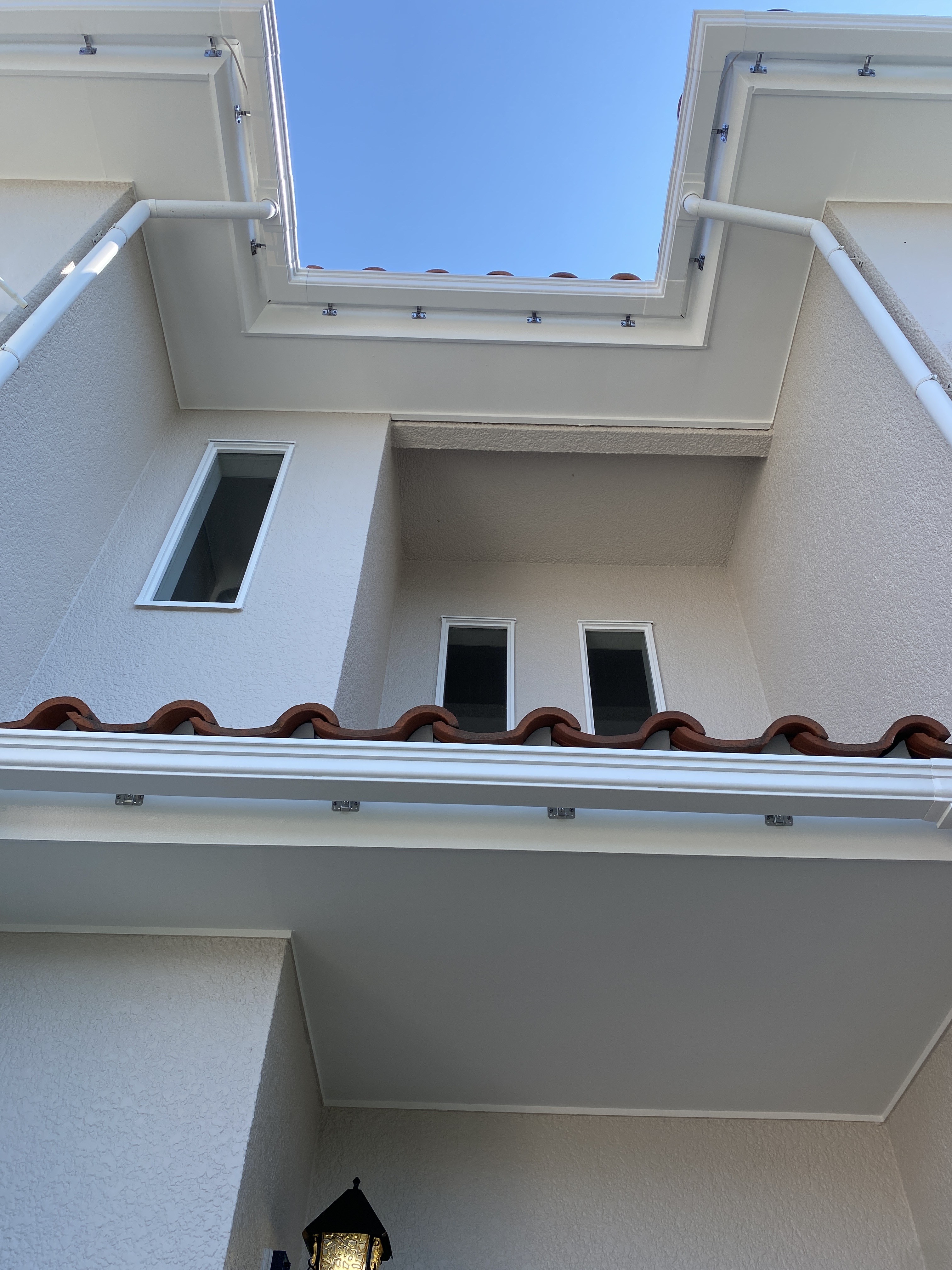 5B9E800A-0303-485C-ADDD-C9563550B8FC