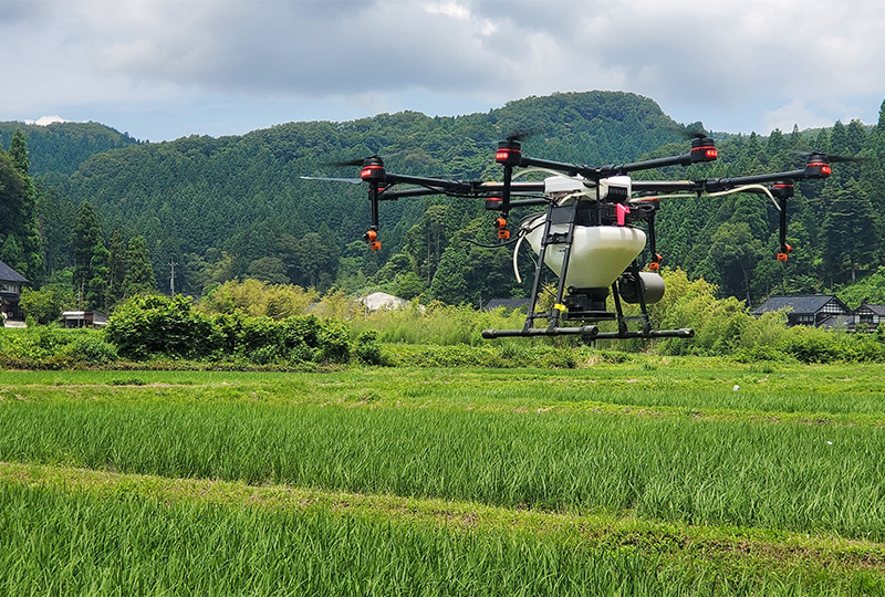ドローン|農薬散布