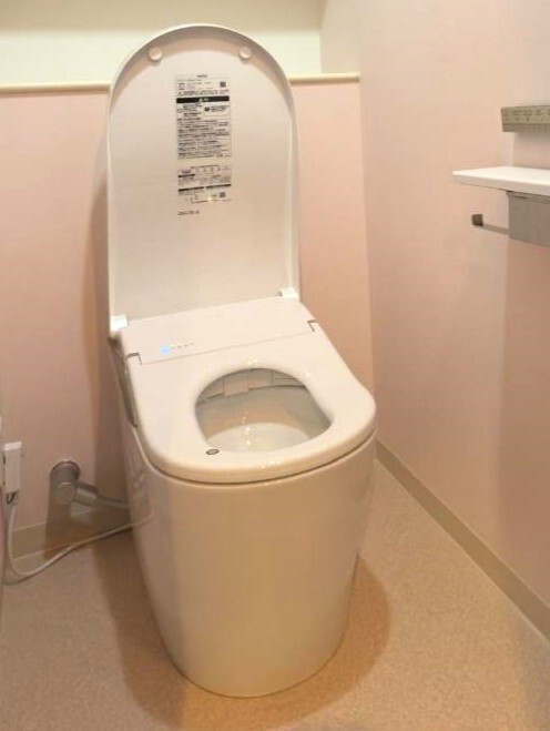 トイレ施工後②