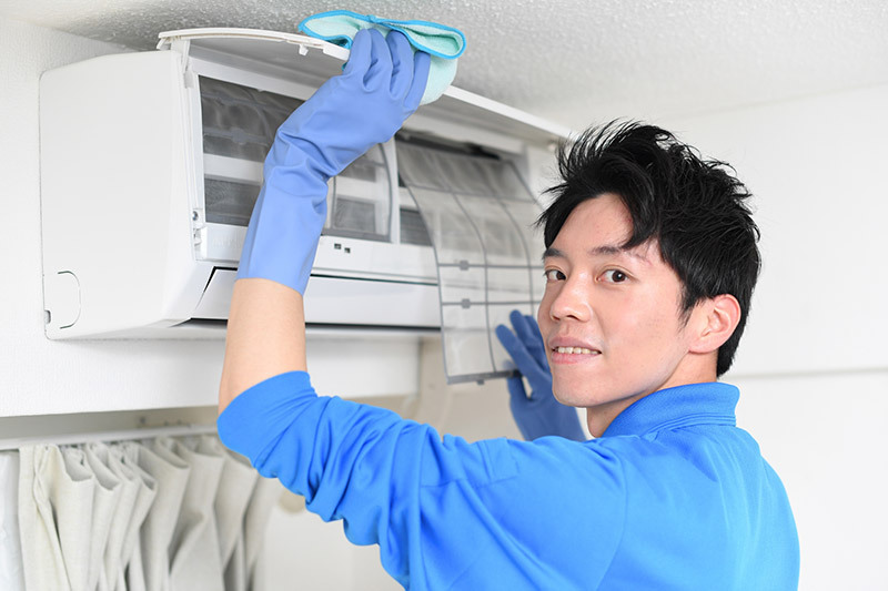 事業拡大に伴い、新しい従業員を募集しています