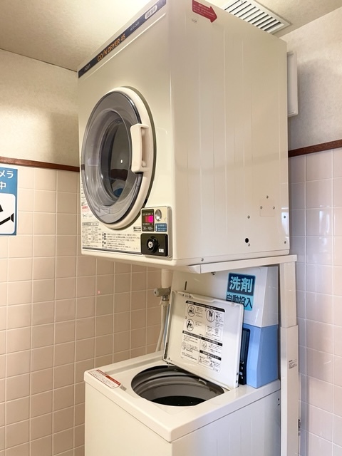 ハイパーホテル小松 コインランドリー