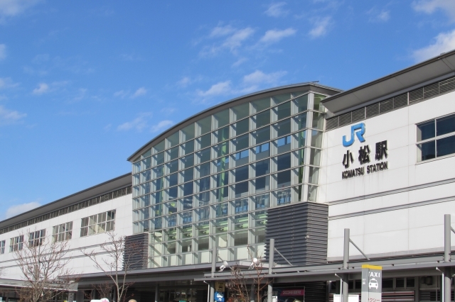 JR小松駅