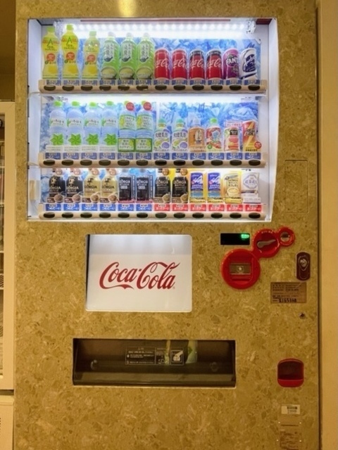 ハイパーホテル小松自動販売機