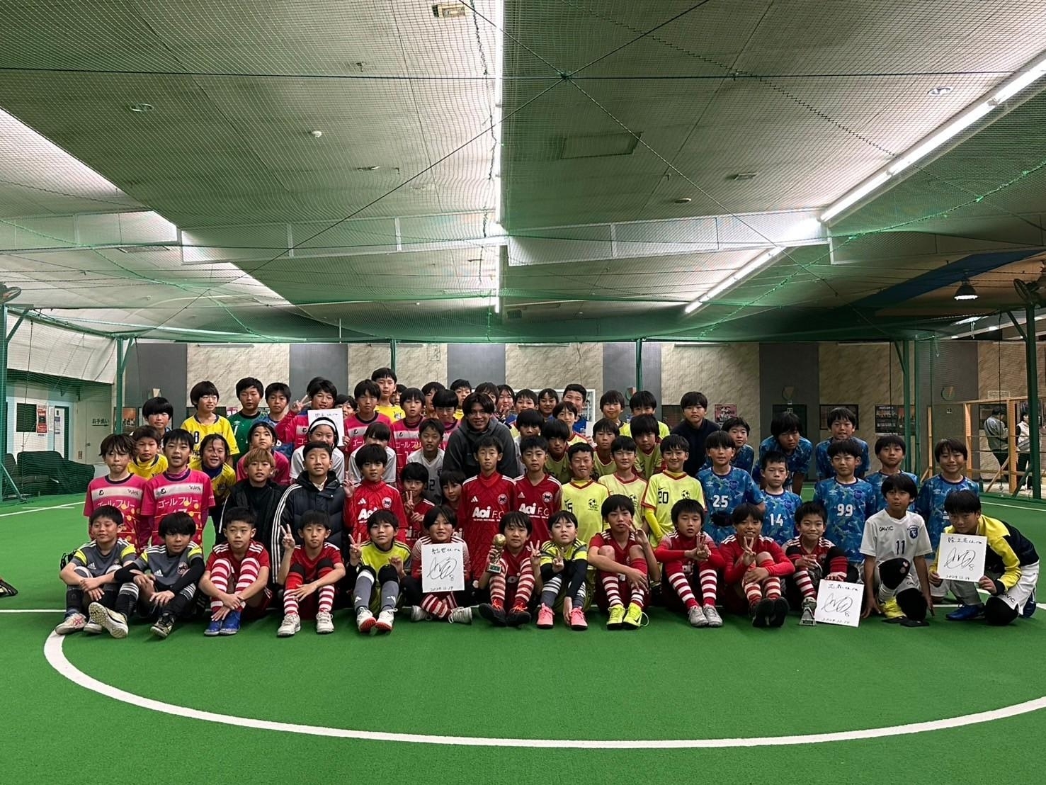 LINE_ALBUM_2024年12月14日荒木選手 少年サッカーコラボアクティビティ_241216_11_0