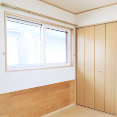 窓まわり