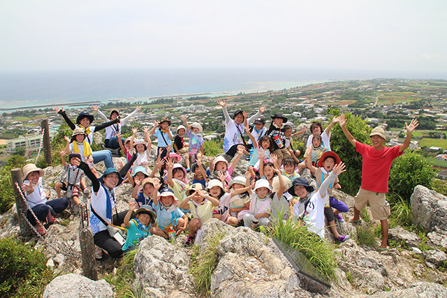 タッチュー頂上