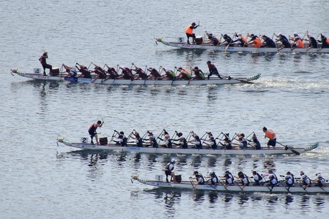 ドラゴンボート・レース