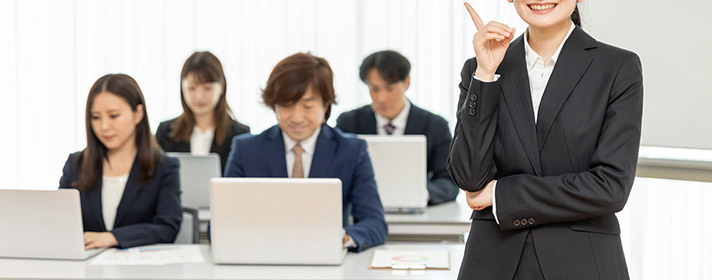 全体研修ヘッダーイメージ