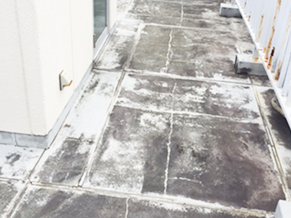 ウレタン防水通気暖衝工法(施工前)