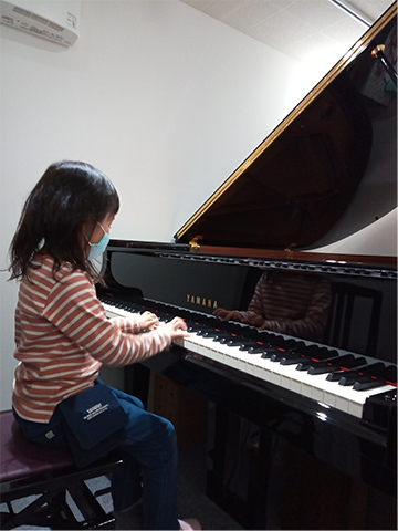 レッスン風景(年中さん以上)1