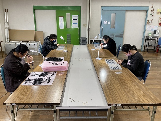 s-就労・下請作業