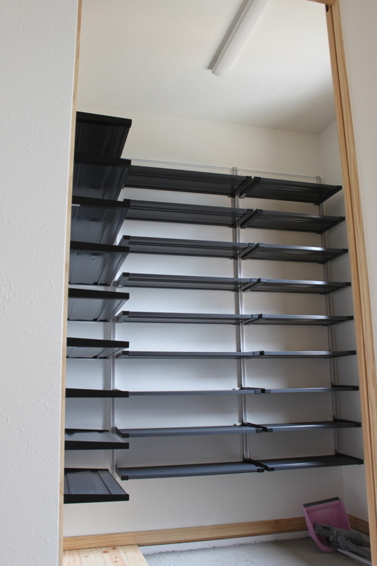 たっぷりの土間収納