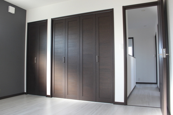 ウッドワンクローゼット