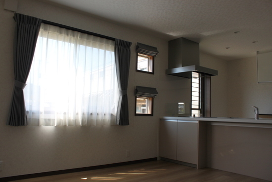 カーテン取り付け