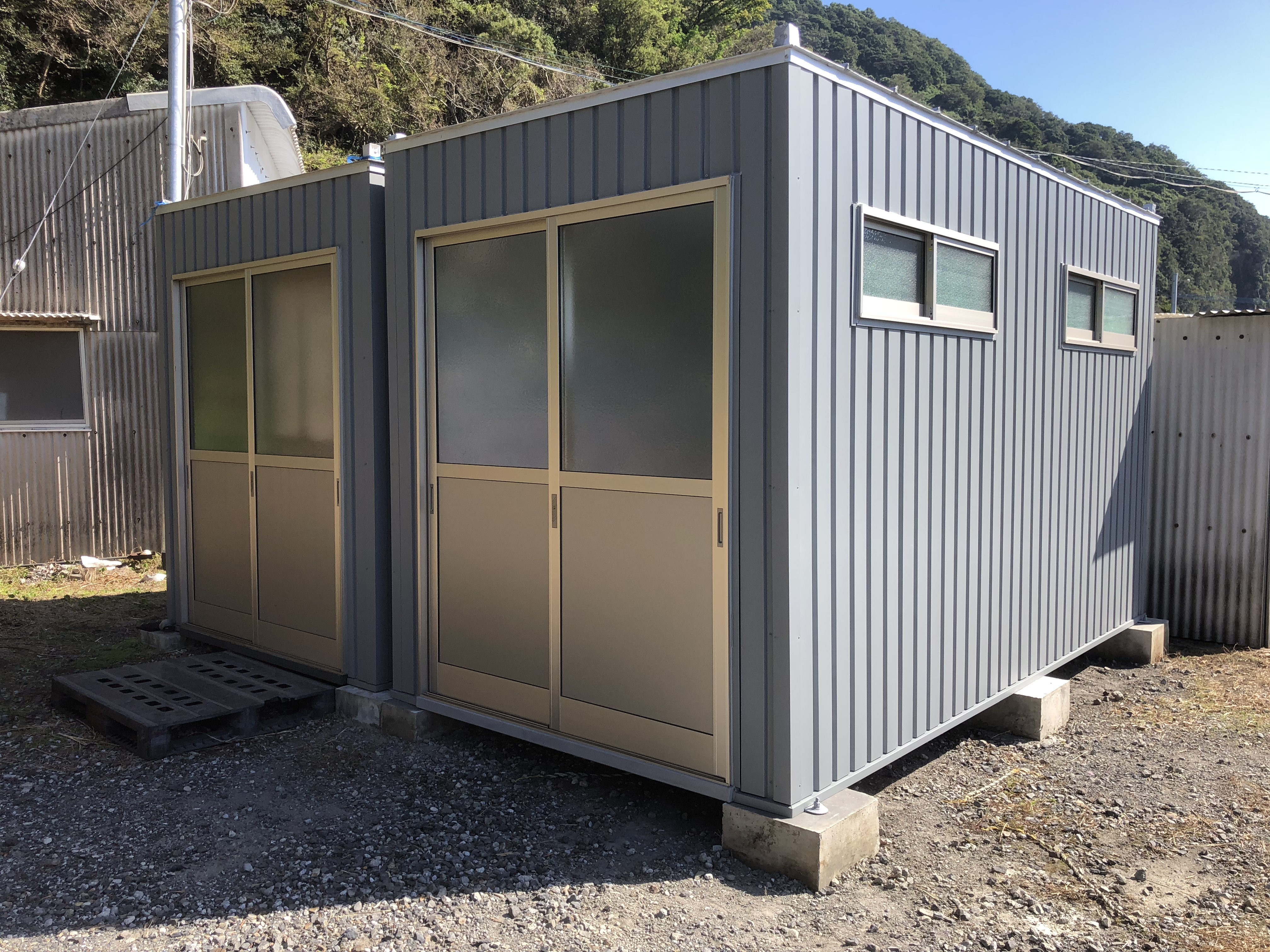 24ハウス グレー