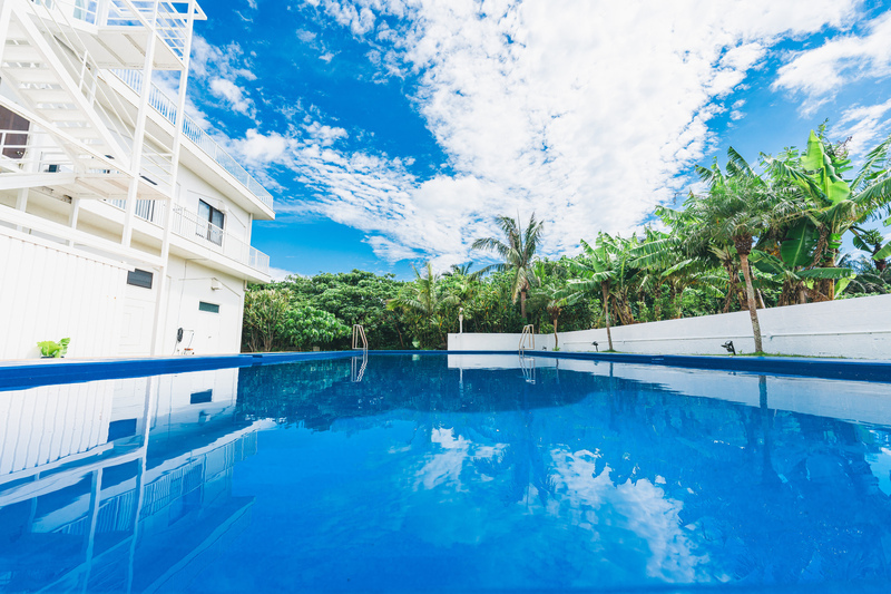 プール(日中)-2トップ_コピー