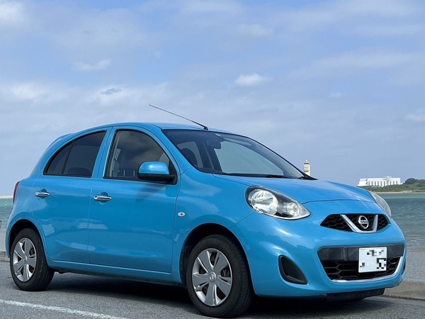 日産 マーチ_コピー