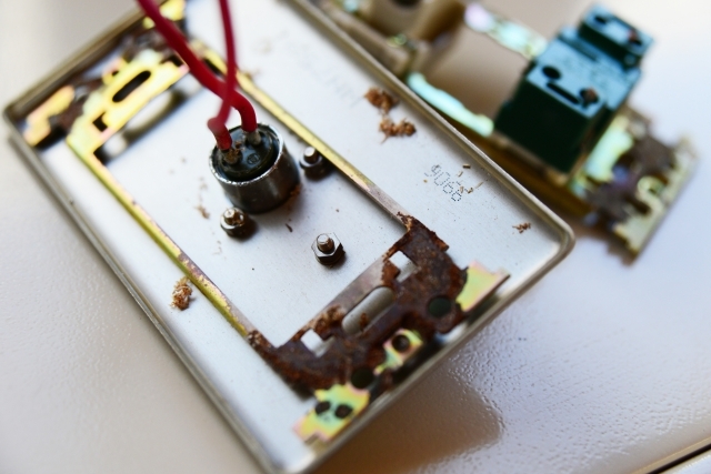 ストーカー調査・盗聴器発見