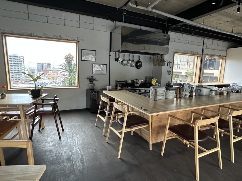 La Cuisine NANSHU様(南洲神社敷地内) ハーフミラー系遮熱フィルム施工