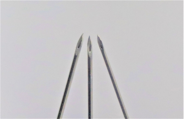 細い注射針