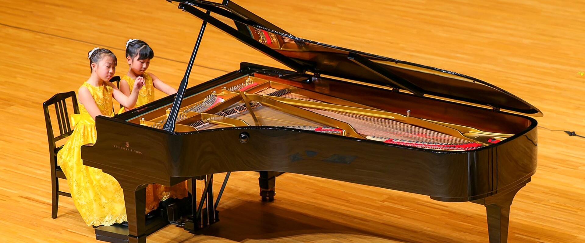にじいろピアノコンクール