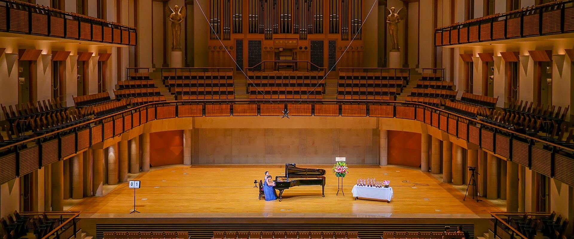 にじいろピアノコンクール