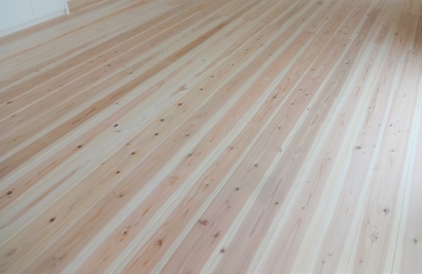 Focus 4.無垢床材-④_resize2