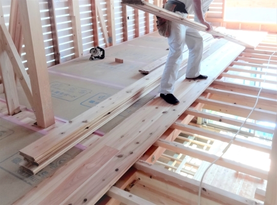 Focus 4.無垢床材-⑤_resize