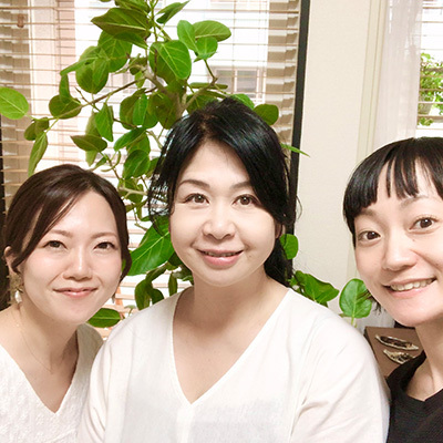 03卒業生Asana & Maiko