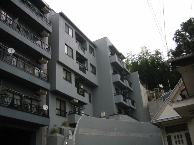 104-0416_IMG