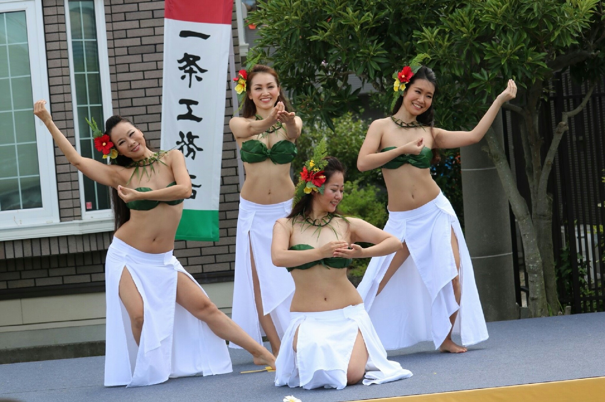タヒチアンダンス タヒチアンダンス