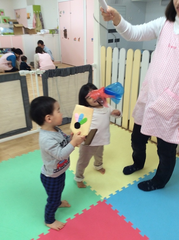 マリー保育園市が尾 お正月遊びとご挨拶 マリー保育園市が尾 お正月遊びとご挨拶