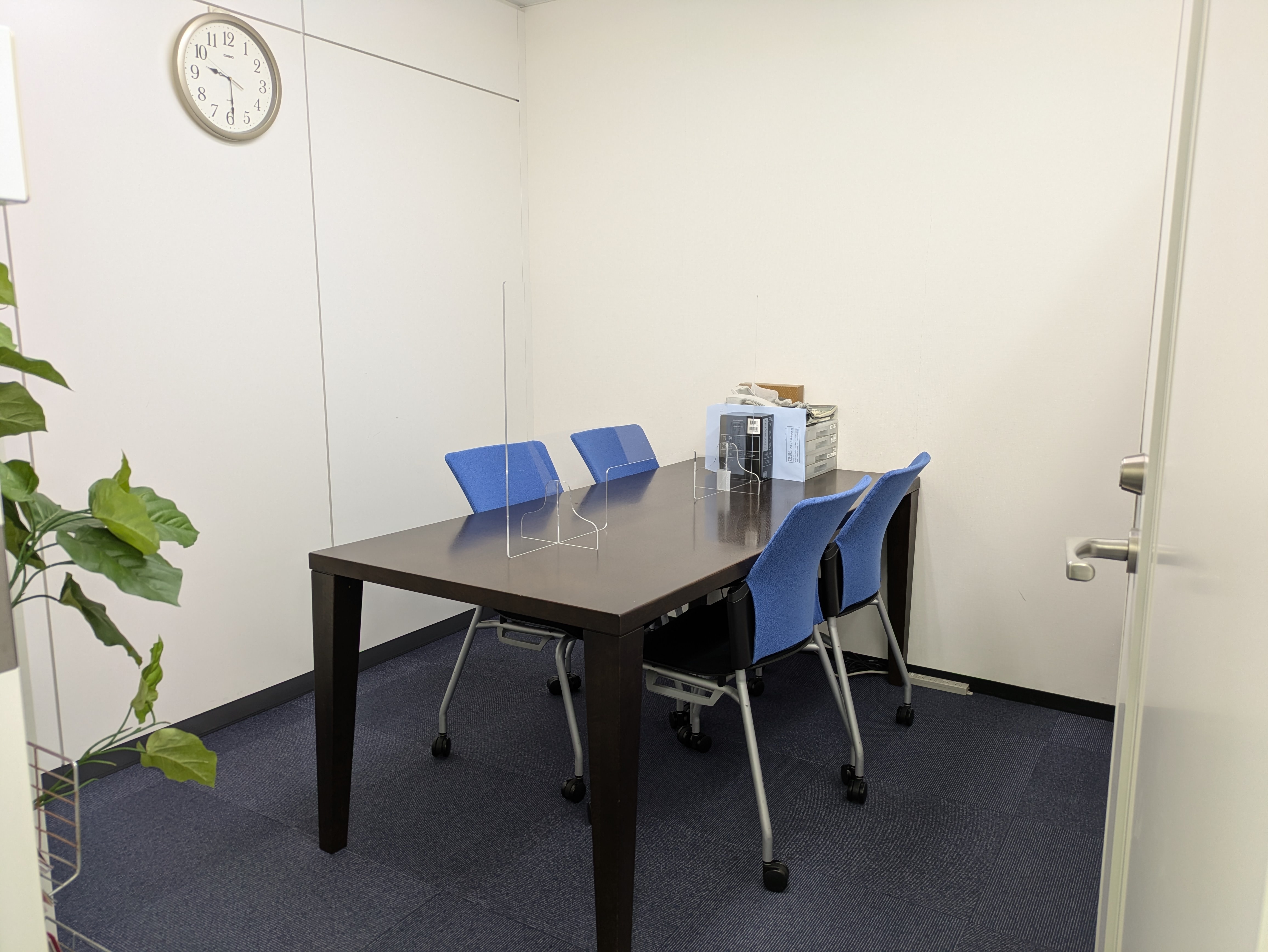 PXL_20251205_002555104