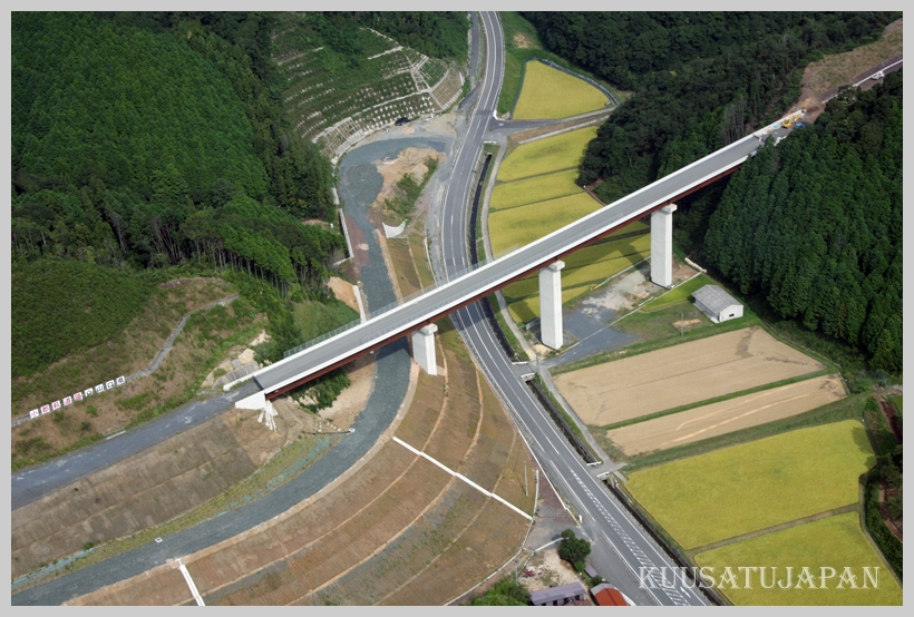 小郡萩道路の建設状況