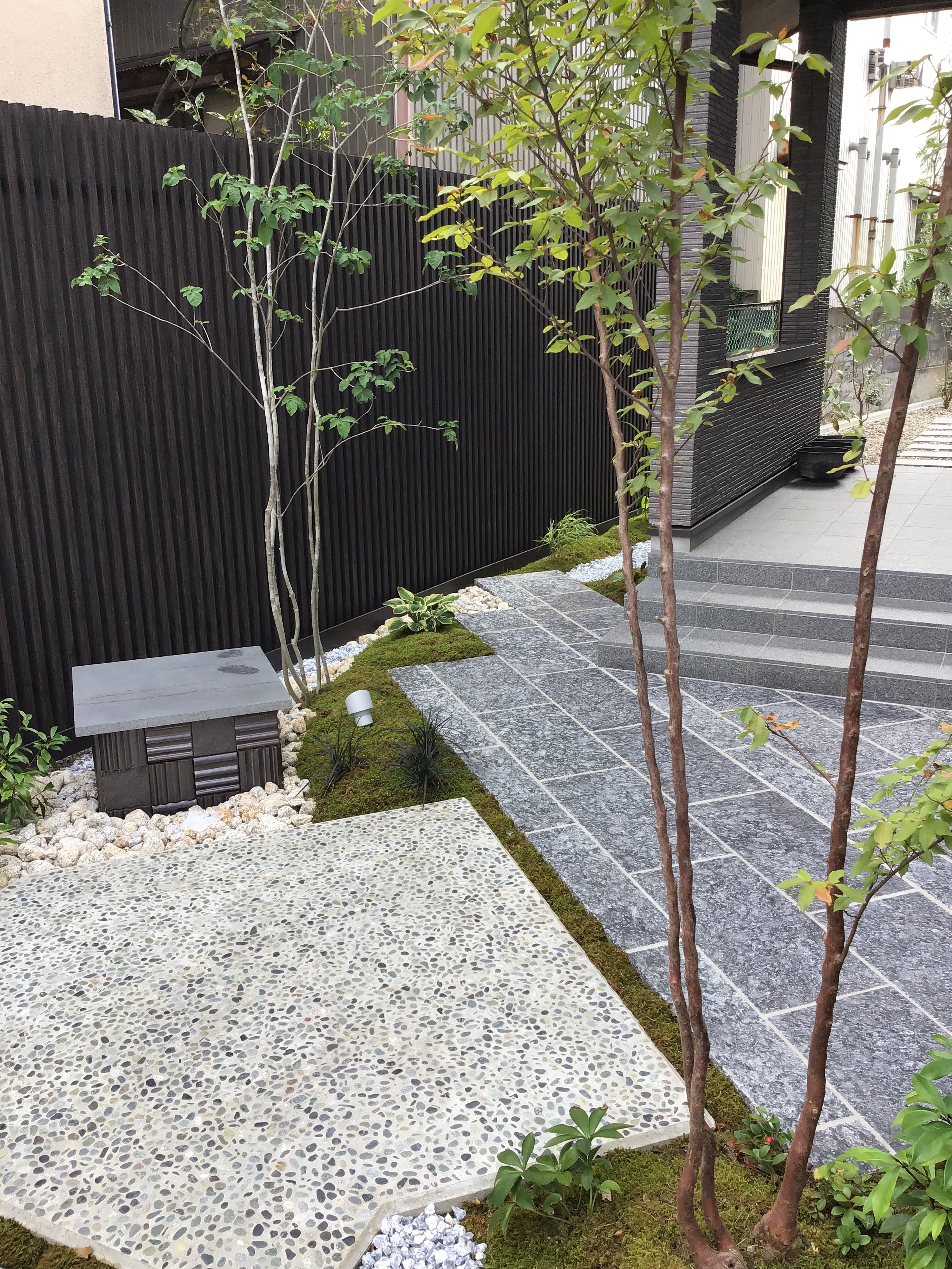 石川県金沢市 Y様邸 隠れ家モダンをイメージした外構 石川県金沢市 Y様邸 隠れ家モダンをイメージした外構
