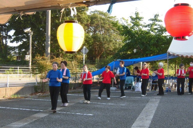輪踊り１