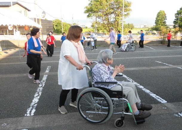 輪踊り6