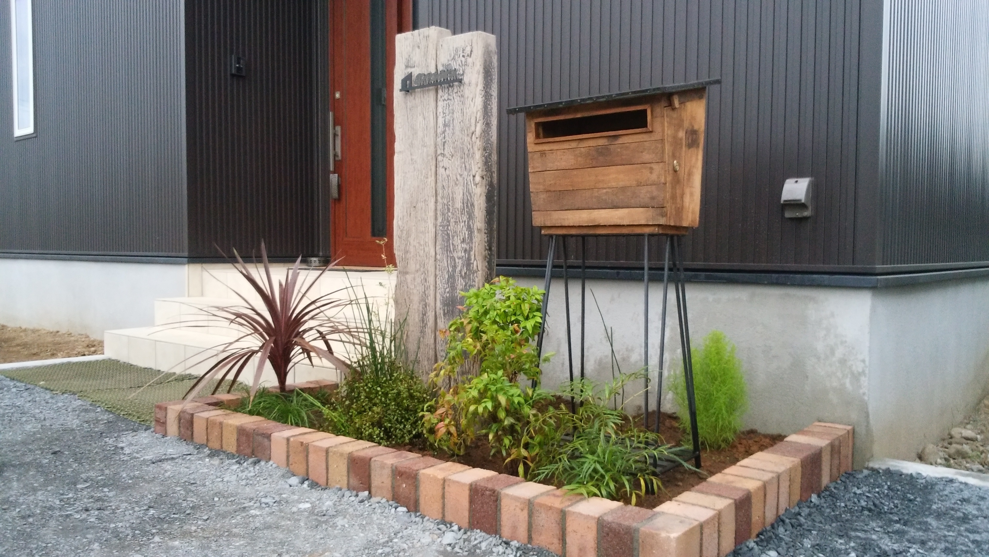 おしゃれな施工例 ガーデンリズム エクステリア 外構 お庭 深谷本庄熊谷寄居 おしゃれな施工例 ガーデンリズム エクステリア 外構 お庭 深谷本庄熊谷寄居