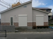 ②