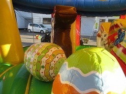 ｲｰｽﾀｰﾊﾞｳﾝｽ3