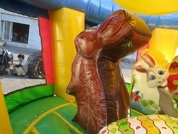 ｲｰｽﾀｰﾊﾞｳﾝｽ4