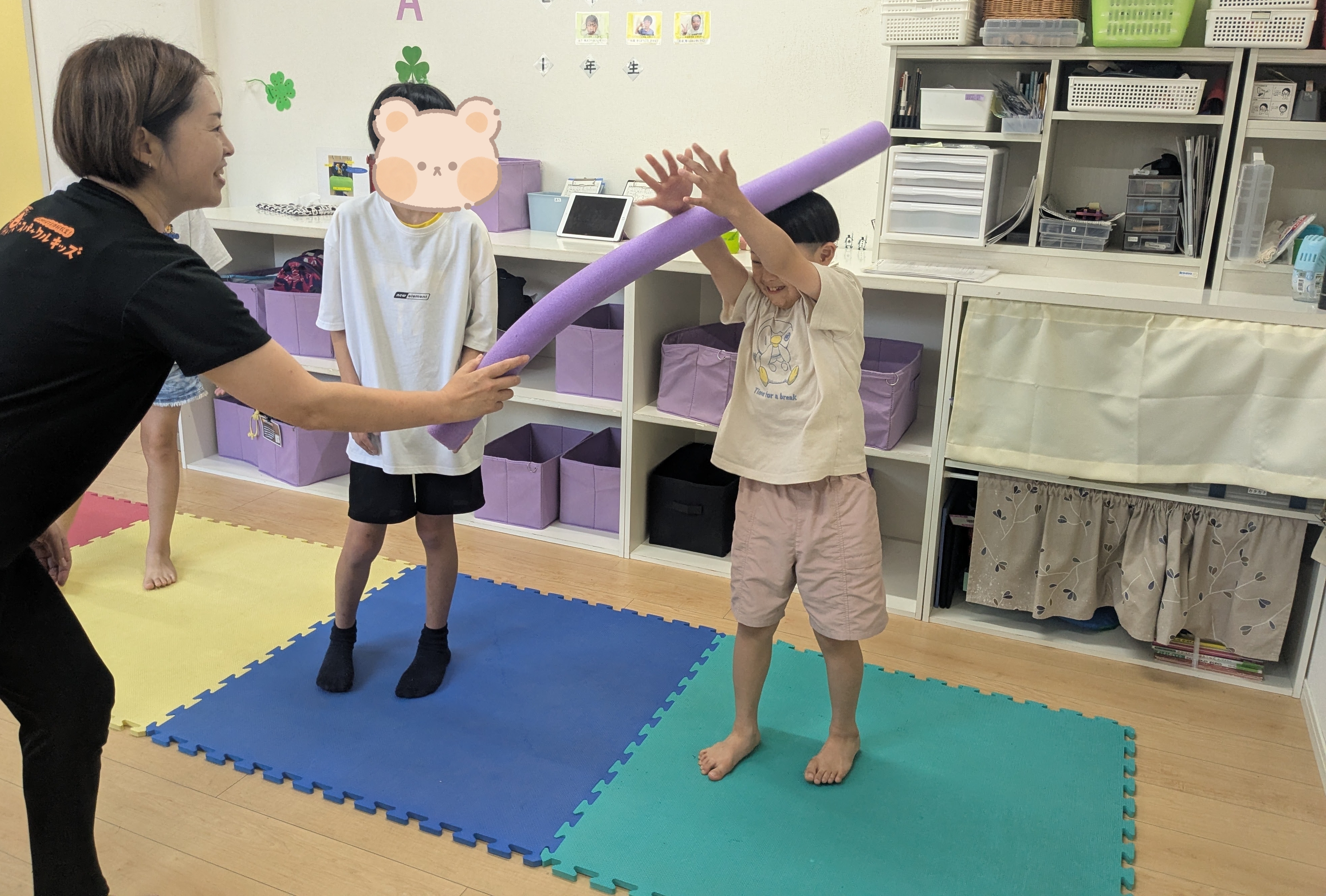 25-10-18-12-57-43-623_deco