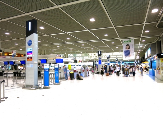 空港送迎のミカタ 英語中国語対応 ミートサービスなら スカイクイーンズ