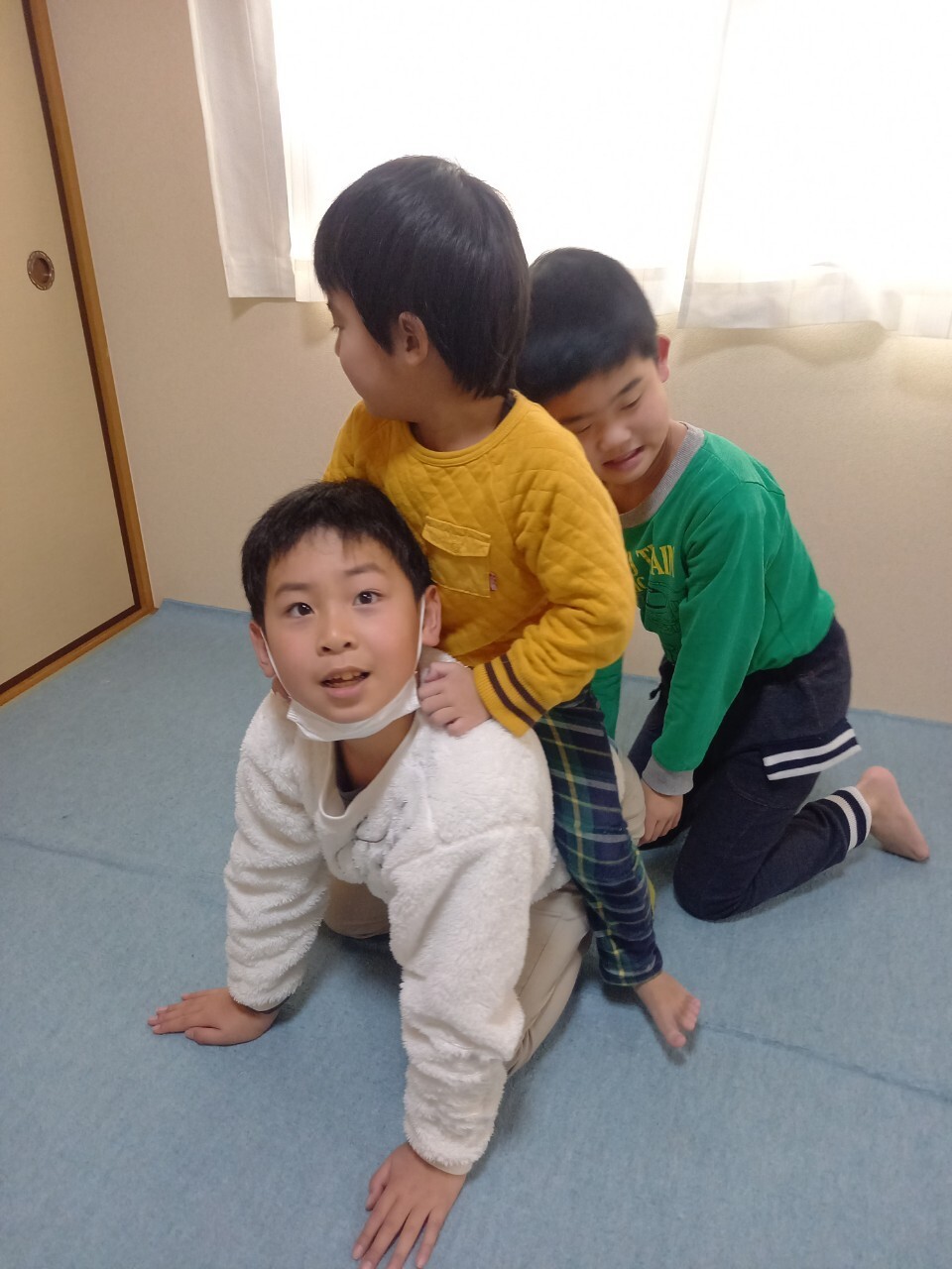 9074708F-AF85-4BC3-AC26-82C2013EB858