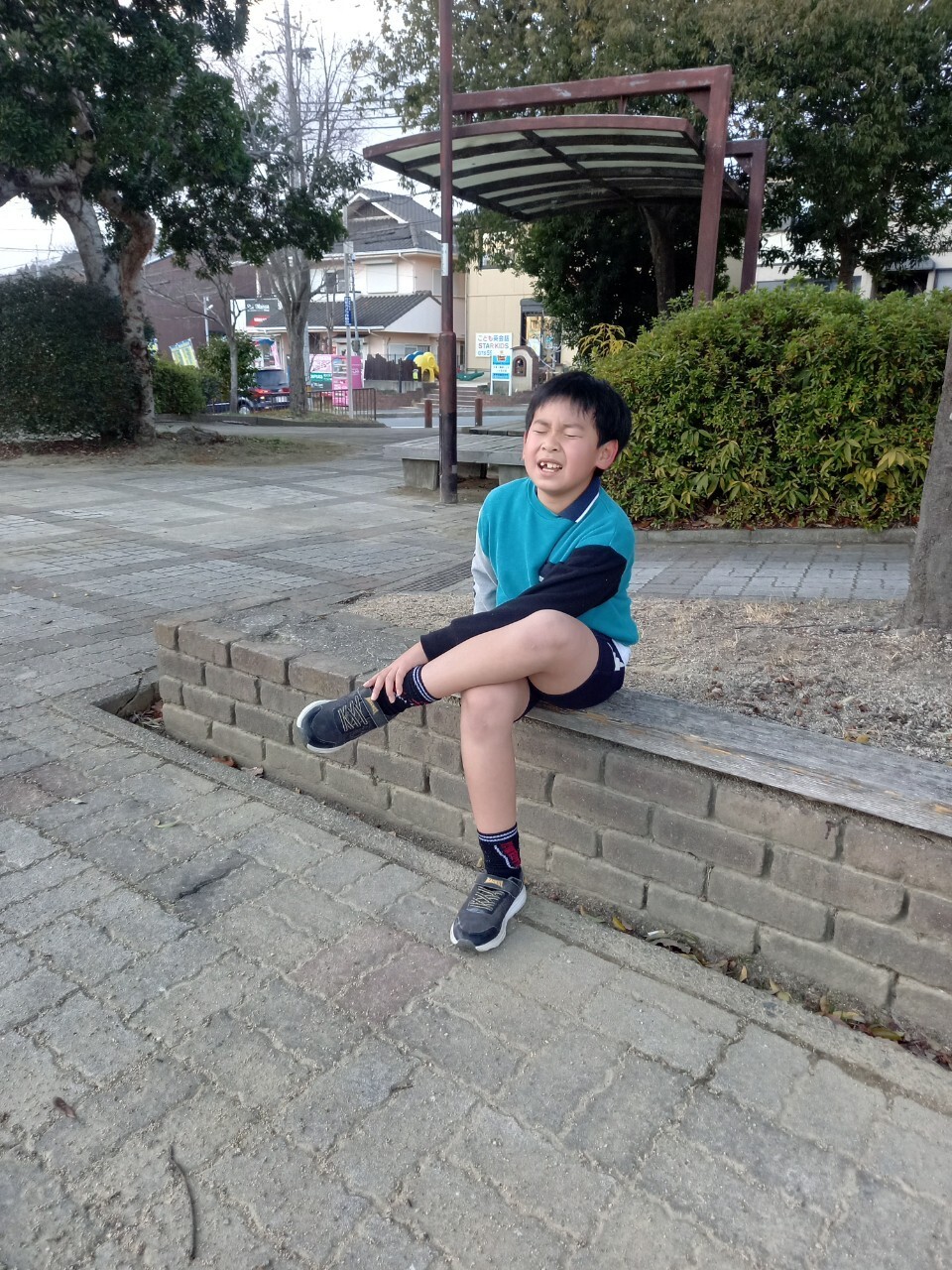 1E467E2B-7791-481A-A82C-189D64B0E8FD