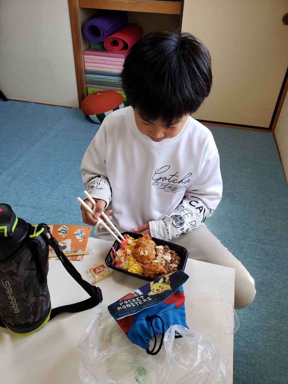 4ECAC6A0-123E-439D-B627-F18F2D1E920B