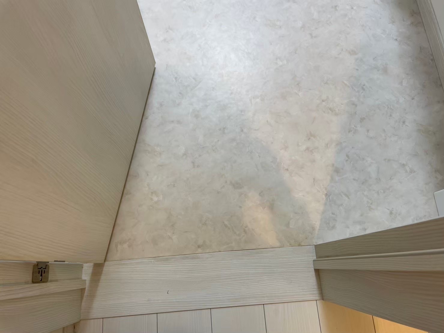 熊取町 N様邸 床